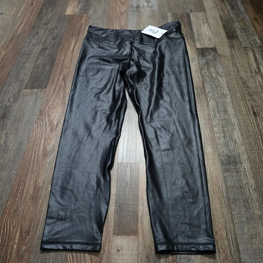 Zyia Black Metallic Light n Tight Leggings Women 20 Black Shiny High Rise